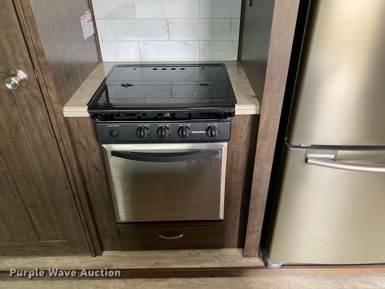 image for item JN9253 2018 Grand Design Solitude  camper