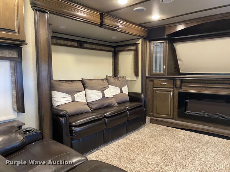 image for item JN9253 2018 Grand Design Solitude  camper