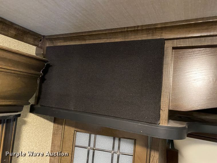 image for item JN9253 2018 Grand Design Solitude  camper