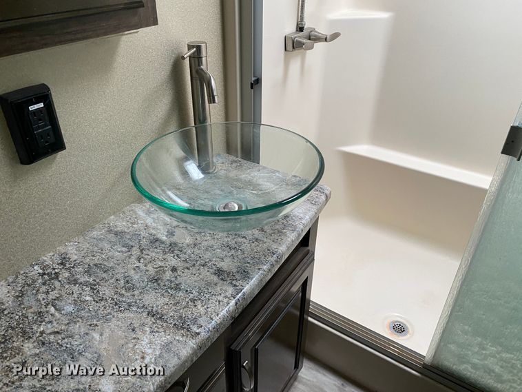 image for item JN9253 2018 Grand Design Solitude  camper