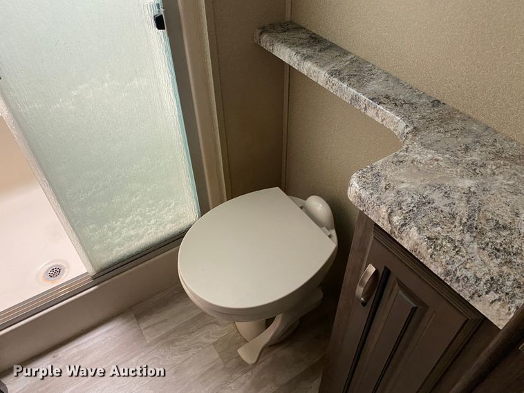 image for item JN9253 2018 Grand Design Solitude  camper