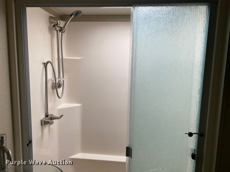 image for item JN9253 2018 Grand Design Solitude  camper