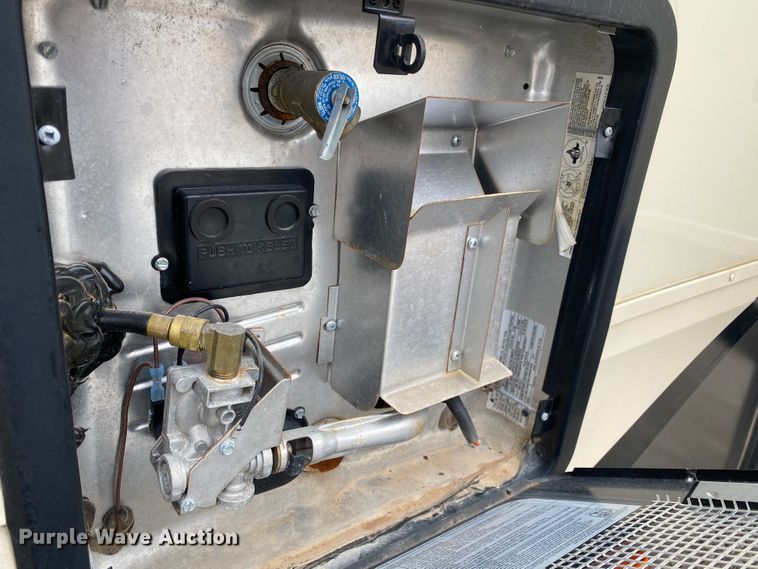 image for item JN9253 2018 Grand Design Solitude  camper