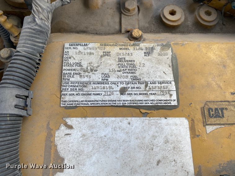 image for item JN9259 1997 GMC T6500  box truck