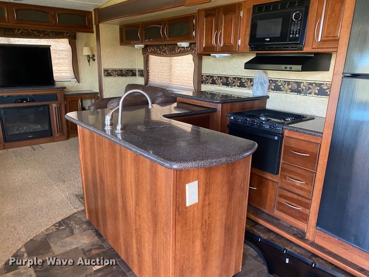 image for item JN9274 2013 Forest River Crusader  camper