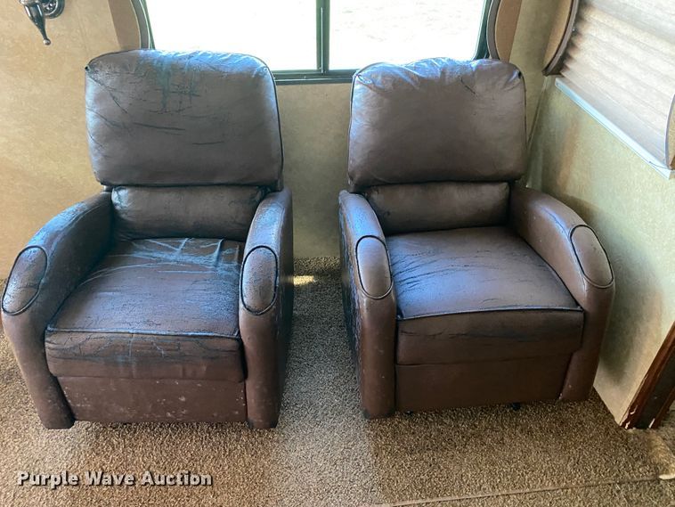 image for item JN9274 2013 Forest River Crusader  camper