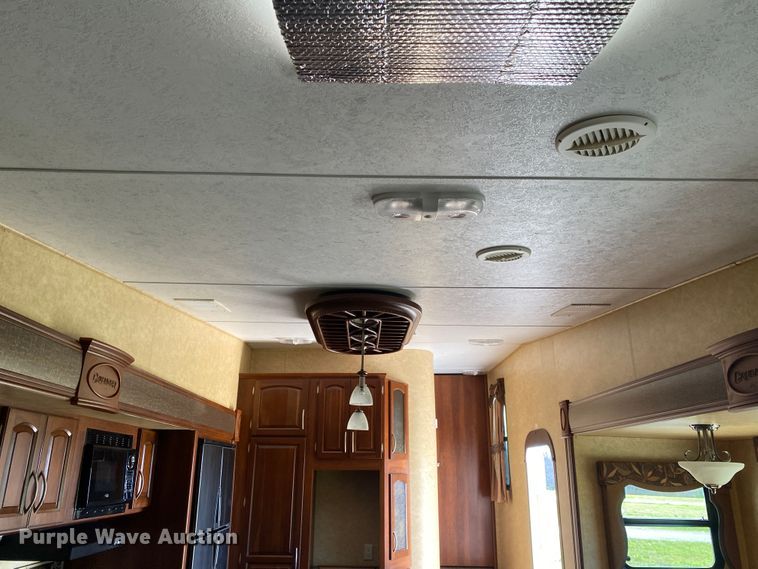 image for item JN9274 2013 Forest River Crusader  camper