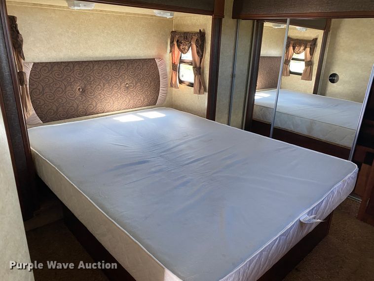 image for item JN9274 2013 Forest River Crusader  camper