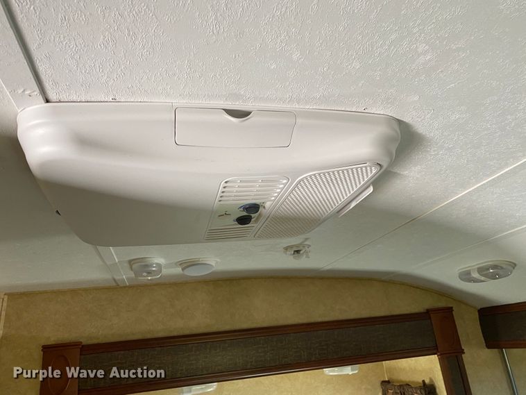 image for item JN9274 2013 Forest River Crusader  camper