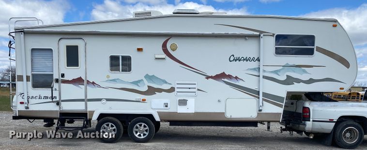 image for item JN9278 2005 Coachmen Chaparral  camper