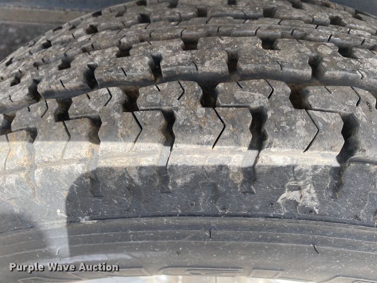 image for item JN9278 2005 Coachmen Chaparral  camper