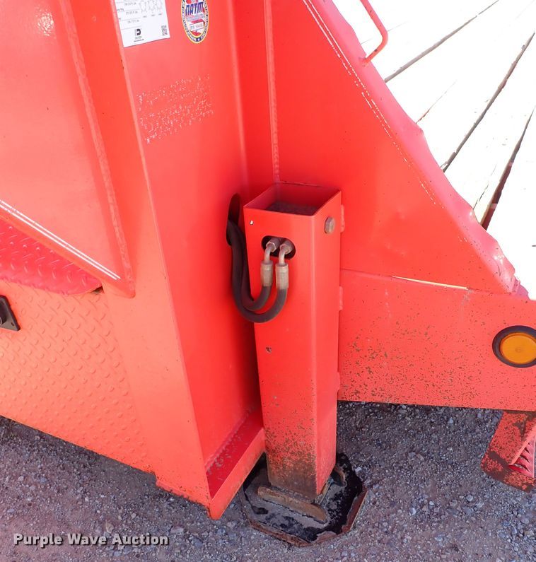 image for item JO9549 2020 PJ Trailers L3362  equipment trailer