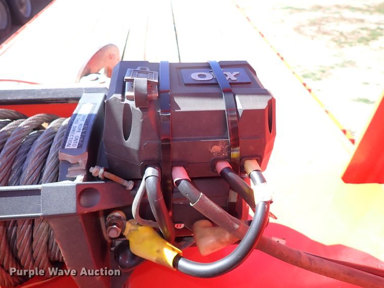 image for item JO9549 2020 PJ Trailers L3362  equipment trailer