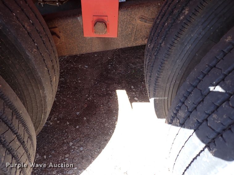 image for item JO9549 2020 PJ Trailers L3362  equipment trailer