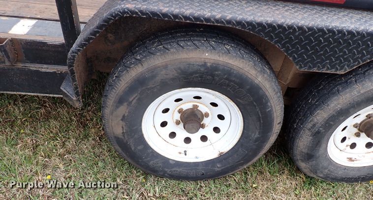 image for item JO9568 2006 Top Hat  utility trailer