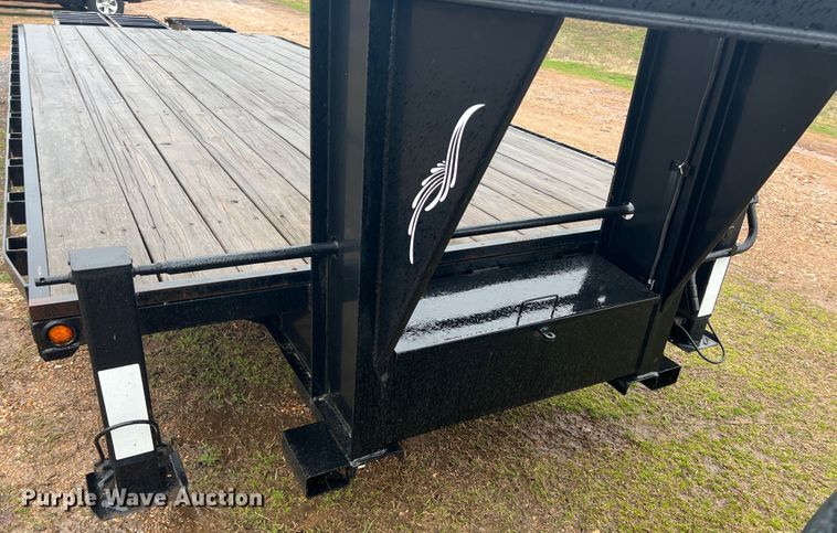 image for item JQ9052 2014 Trailerman  equipment trailer