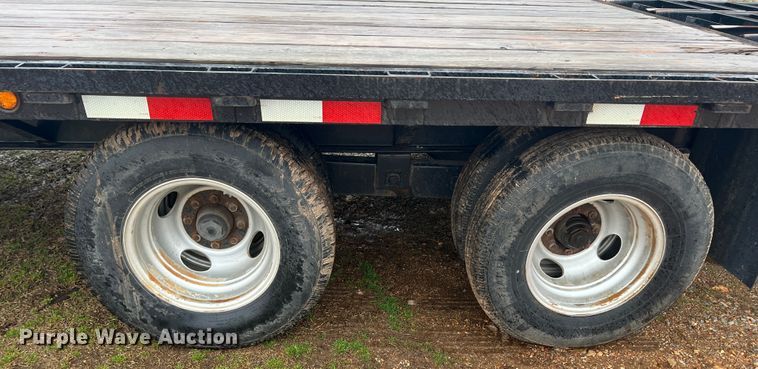 image for item JQ9052 2014 Trailerman  equipment trailer