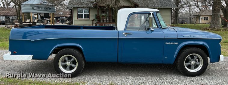 image for item JQ9067 1965 Dodge D100  pickup truck