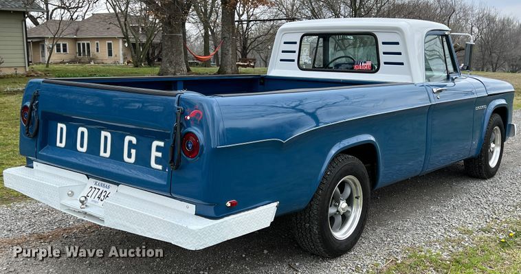 image for item JQ9067 1965 Dodge D100  pickup truck