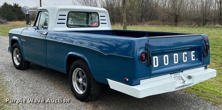 image for item JQ9067 1965 Dodge D100  pickup truck