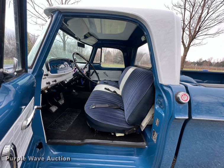 image for item JQ9067 1965 Dodge D100  pickup truck