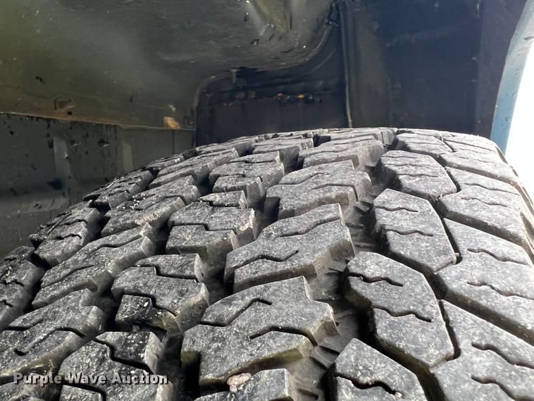 image for item JQ9067 1965 Dodge D100  pickup truck