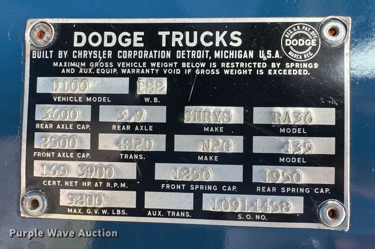 image for item JQ9067 1965 Dodge D100  pickup truck