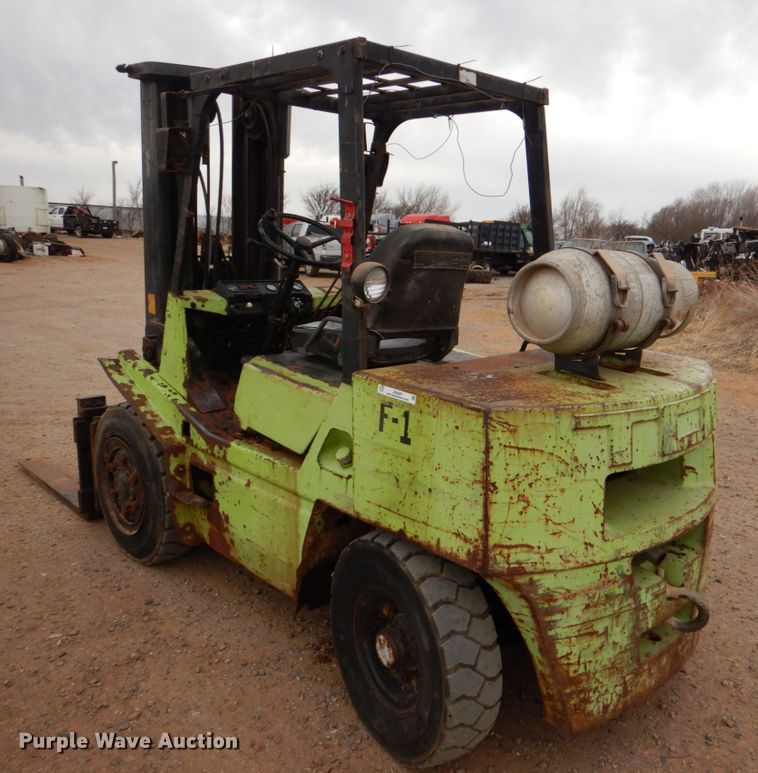 image for item JS9587 TCM FHG36N8  forklift