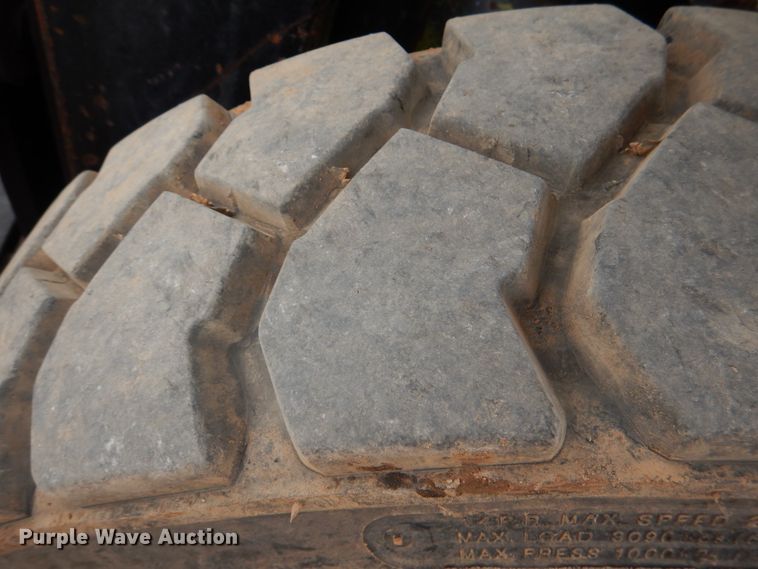 image for item JS9587 TCM FHG36N8  forklift