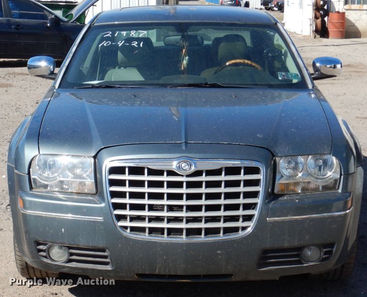 image for item JY9224 2005 Chrysler 300 Limited