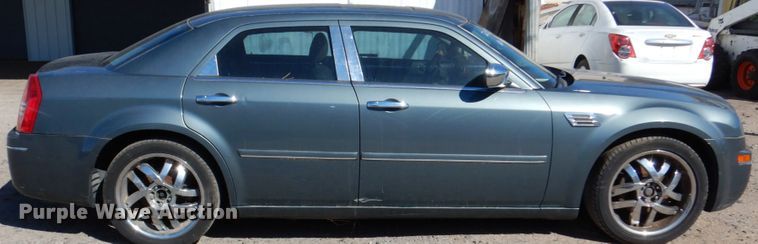 image for item JY9224 2005 Chrysler 300 Limited