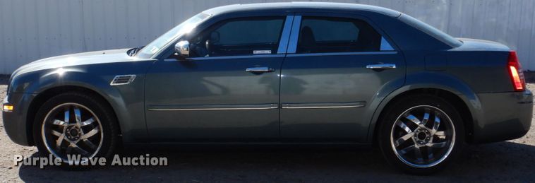 image for item JY9224 2005 Chrysler 300 Limited