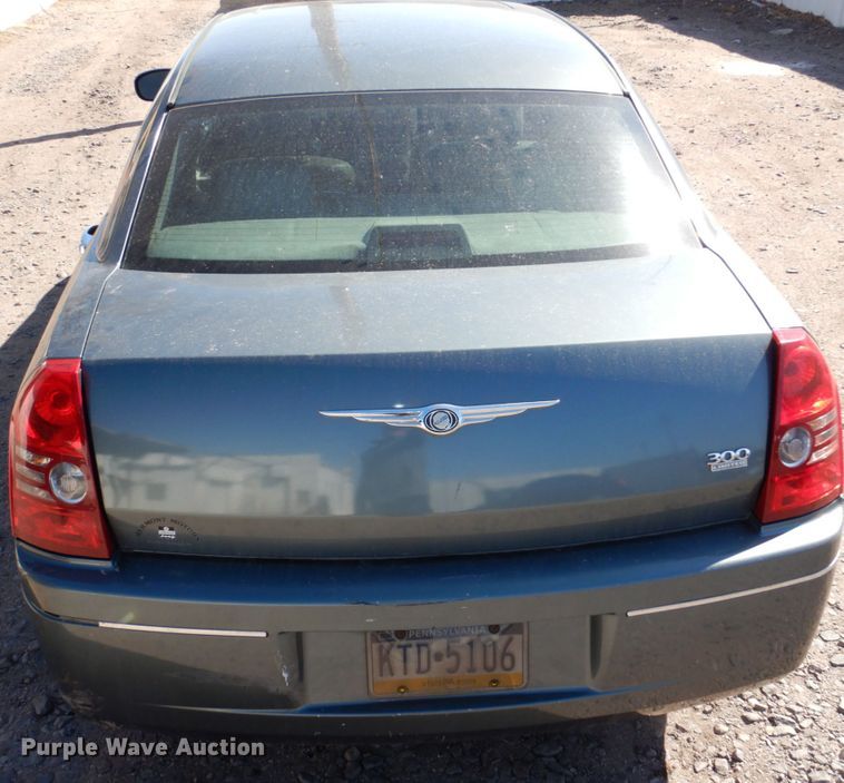 image for item JY9224 2005 Chrysler 300 Limited