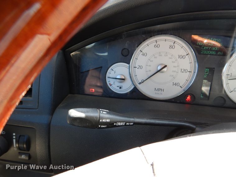 image for item JY9224 2005 Chrysler 300 Limited