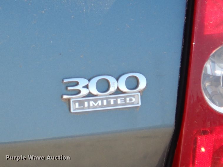 image for item JY9224 2005 Chrysler 300 Limited
