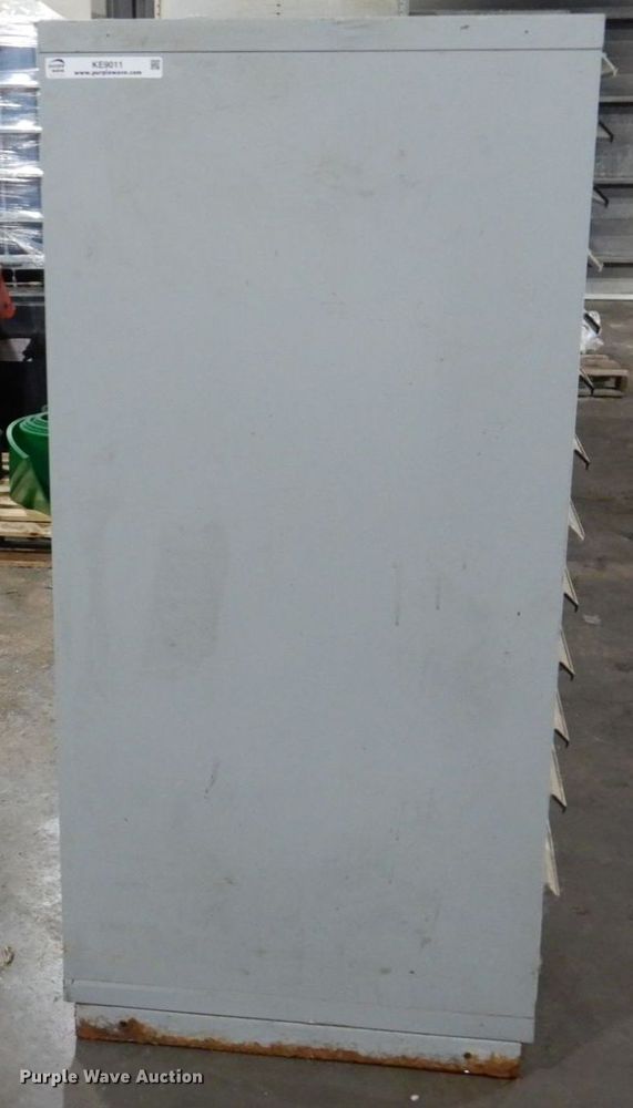 image for item KE9011 (5) metal storage cabinets