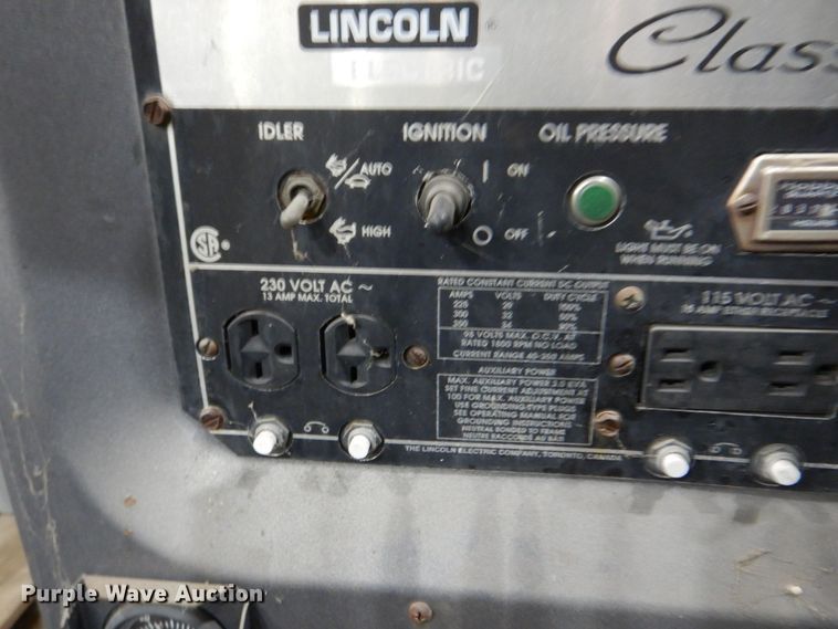 image for item KE9017 Lincoln SA300-TM27  welder