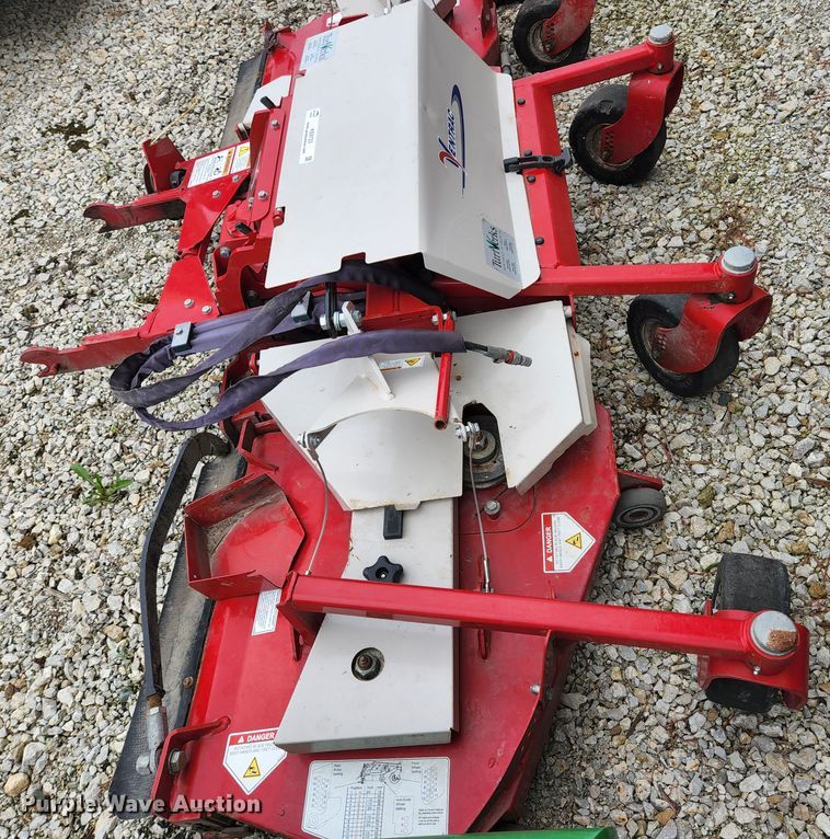 image for item KE9723 Ventrac MJ840  mower deck