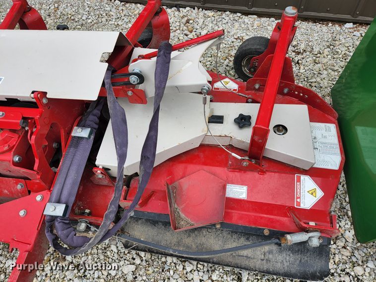 image for item KE9723 Ventrac MJ840  mower deck