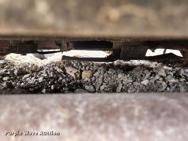 image for item KE9723 Ventrac MJ840  mower deck