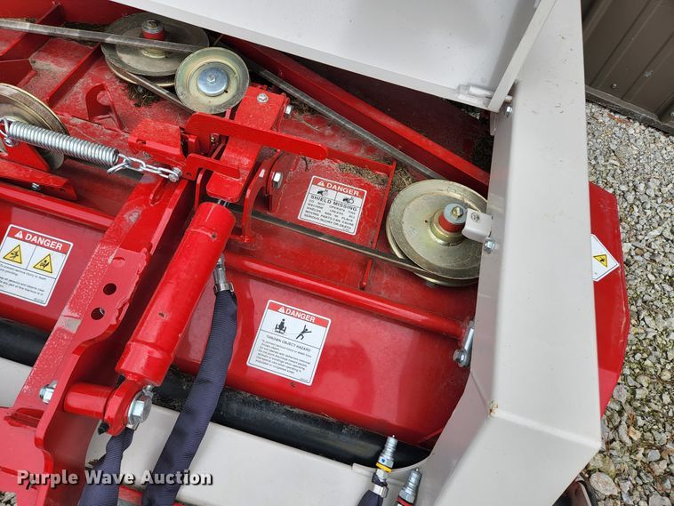 image for item KE9724 Ventrac MJ720  mower deck