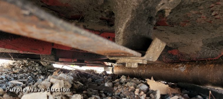 image for item KE9724 Ventrac MJ720  mower deck