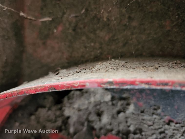 image for item KE9724 Ventrac MJ720  mower deck