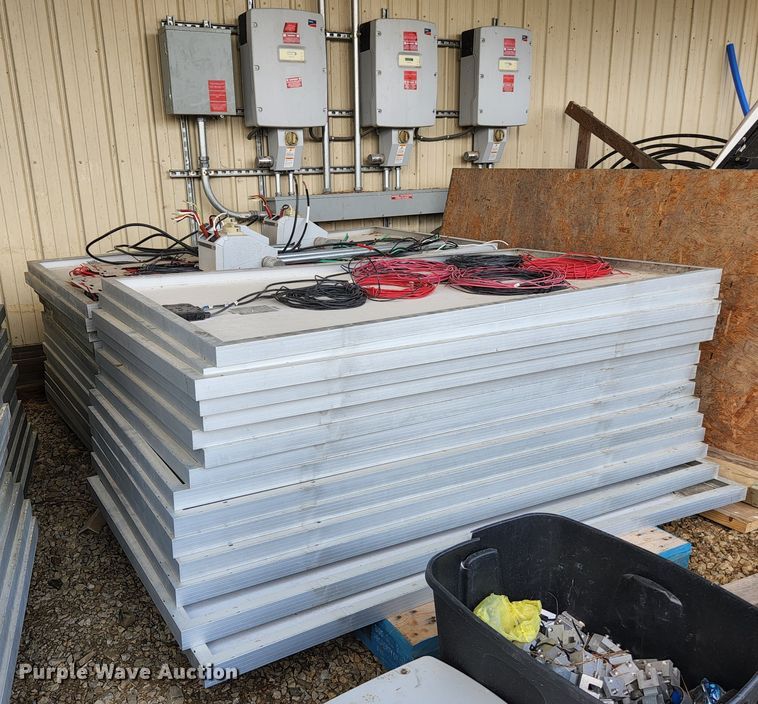 image for item KE9740 (82) solar panels