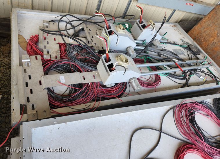 image for item KE9740 (82) solar panels