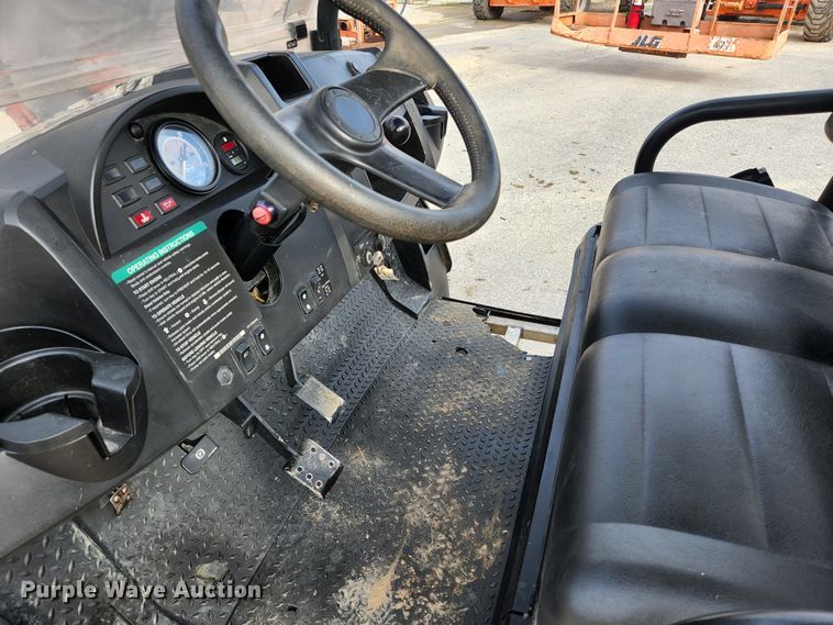 image for item KE9747 2009 Club Car XRT 1550  utility vehicle