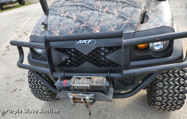 image for item KE9747 2009 Club Car XRT 1550  utility vehicle