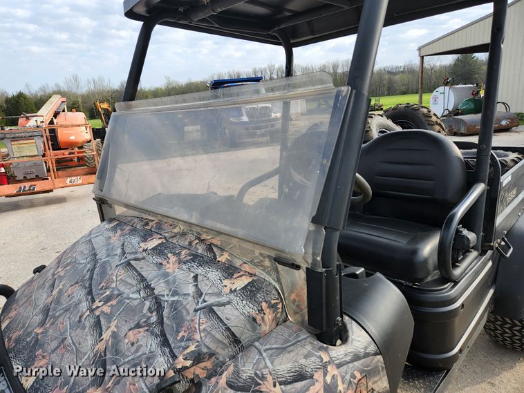 image for item KE9747 2009 Club Car XRT 1550  utility vehicle