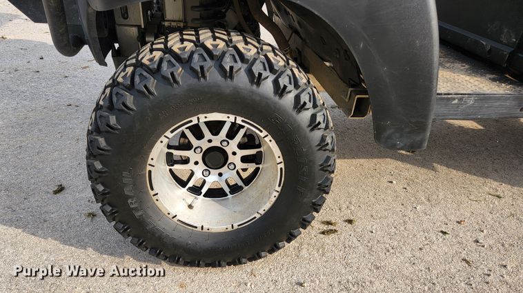 image for item KE9747 2009 Club Car XRT 1550  utility vehicle