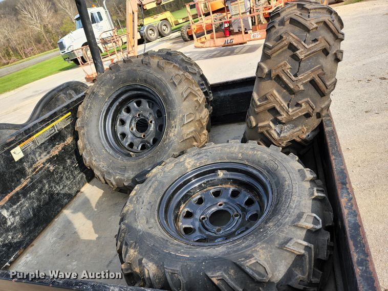 image for item KE9747 2009 Club Car XRT 1550  utility vehicle